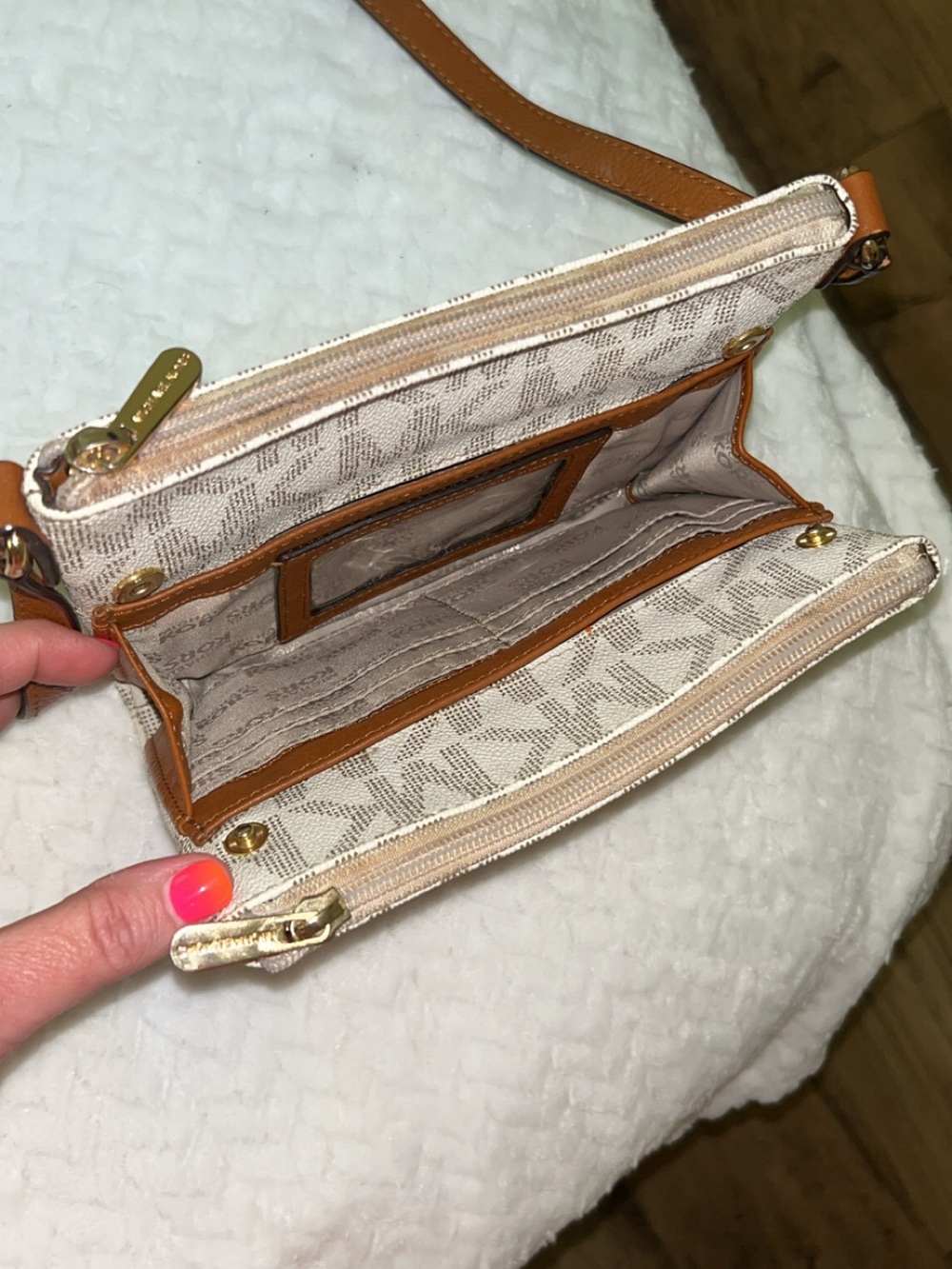 Michael Kors Beige Logo Crossbody with Tan Leather Strap - Picture 3 of 7